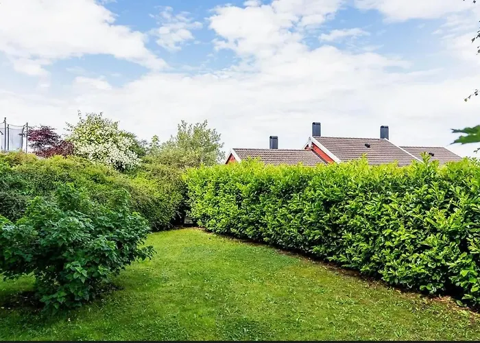 Large And Bright Apartment, In Quiet Area * Ålesund